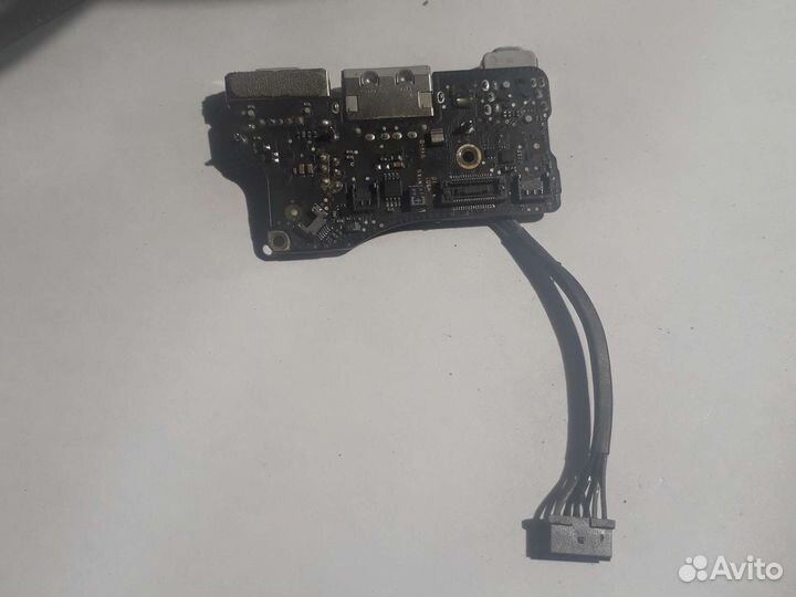 Плата питания от Macbook Air a1369 с шлейфом