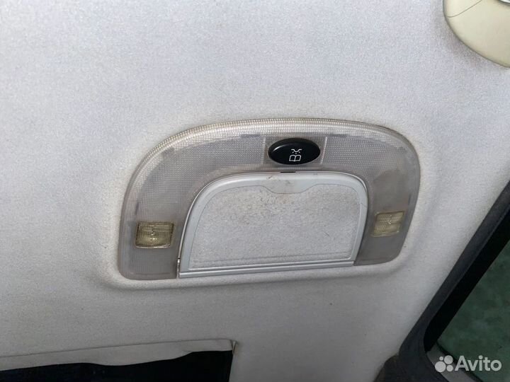 Плафон освещения салона Mercedes W220