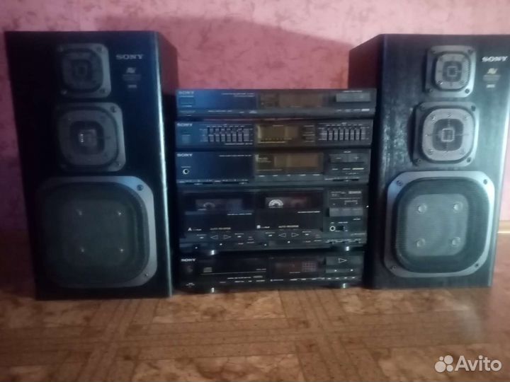 Музыкальный центр Sony 705