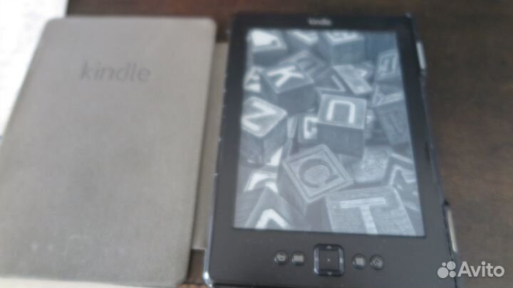 Amazon Kindle 4 без рекламы с кнопками