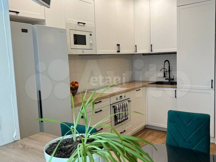 1-к. квартира, 52 м², 4/5 эт.