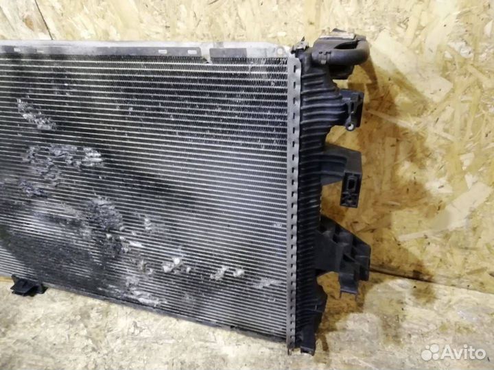 Радиатор основной Volkswagen Transporter T5
