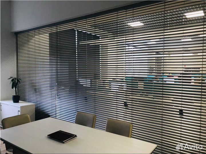 Жалюзи и рулонные шторы