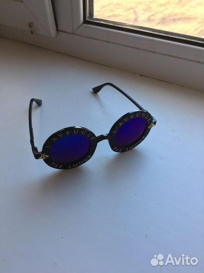 Солнцезащитные очки