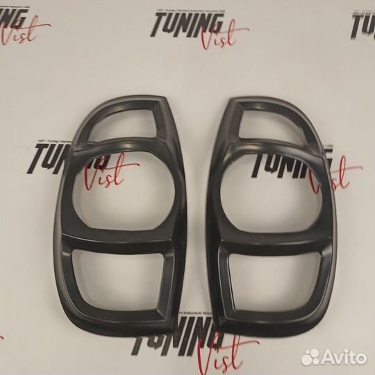 Chevrolet Niva - Накладки на задние фонари нзф