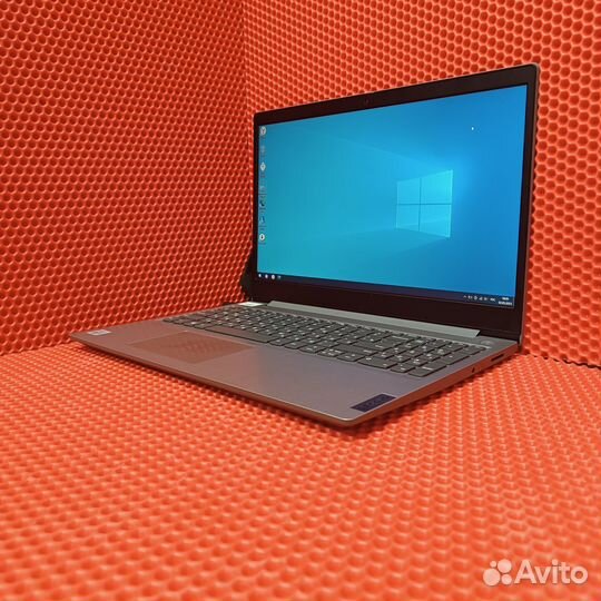 Ноутбук Lenovo IdeaPad3 15IIL05 i3 8/256(мл)