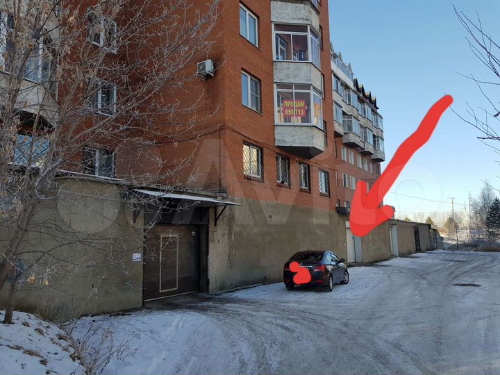 Гараж, > 30 м²