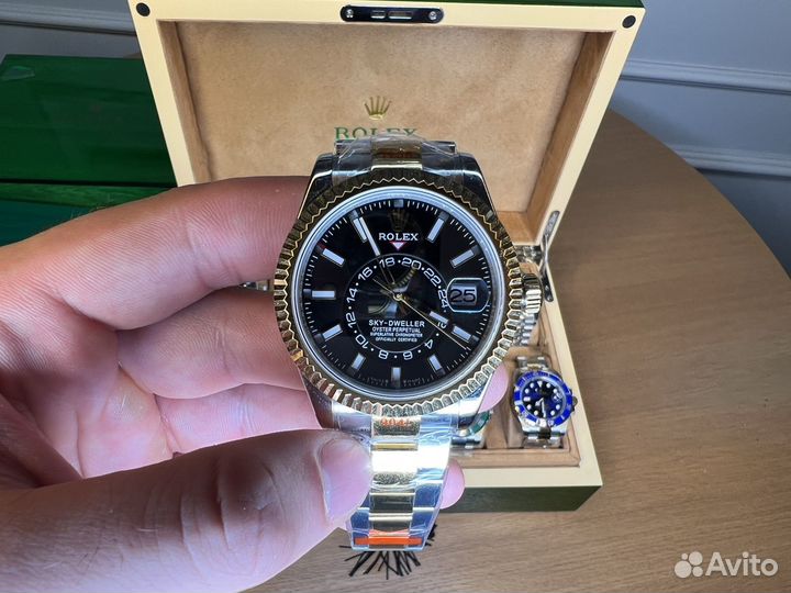 Часы rolex sky dweller