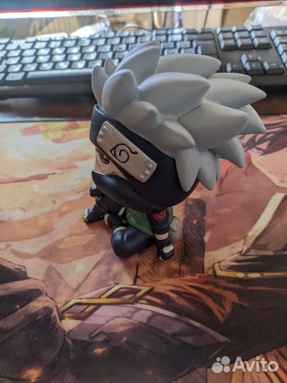 Фигурка какаши