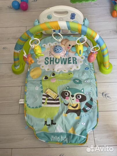 Развивающий коврик с пианино