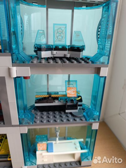 Lego 76038 Attack on Avengers Tower