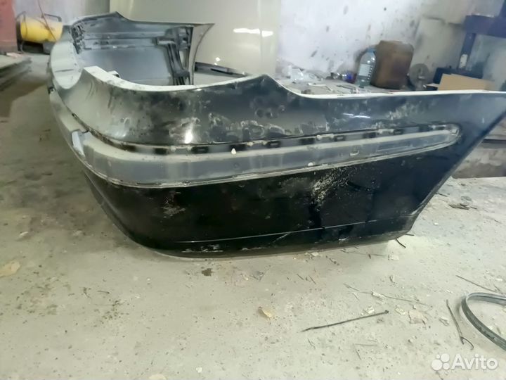 Задний бампер w211