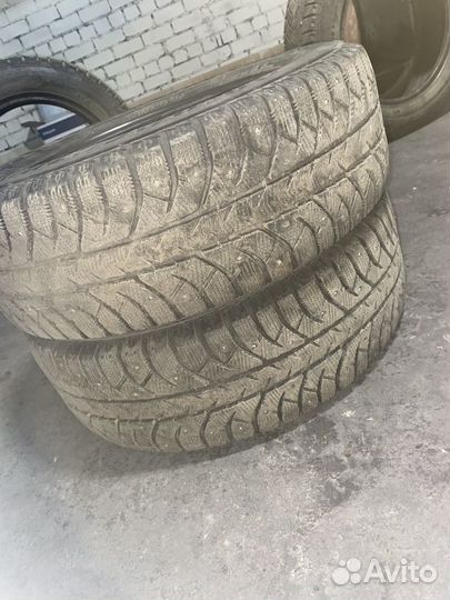 Bridgestone Ice Cruiser 7000 195/65 R15