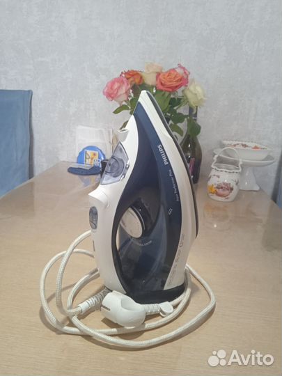 Утюг с парогенератором philips