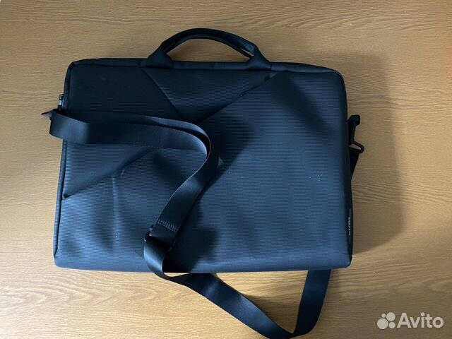 Портфель для ноутбука
