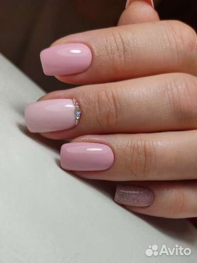 Маникюр,педикюр