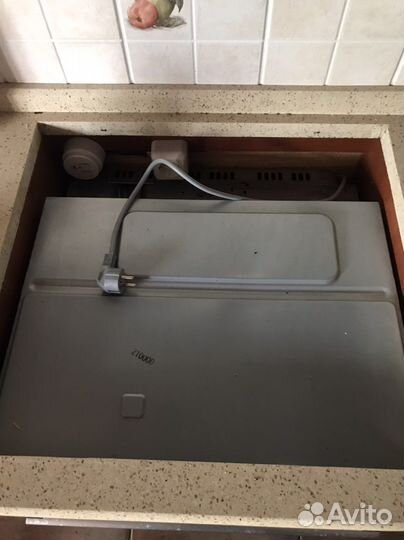 Духовка электрическая встраиваемая бу