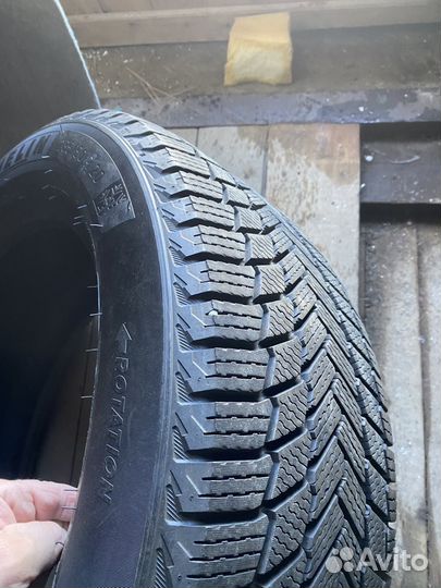 Michelin Agilis X-Ice North 285/50 R20