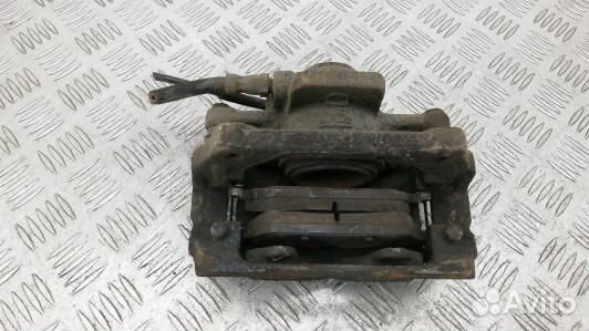 Суппорт тормозной передний левый mini clubman 1 (K