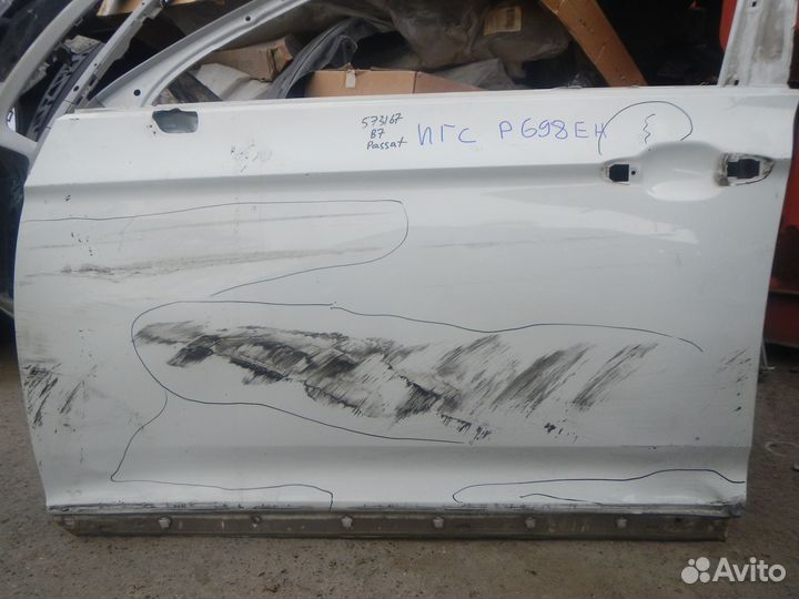 Б/У Б/У Дверь передняя левая, Volkswagen