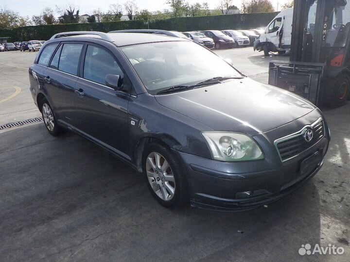 Капот toyota avensis T25 2005