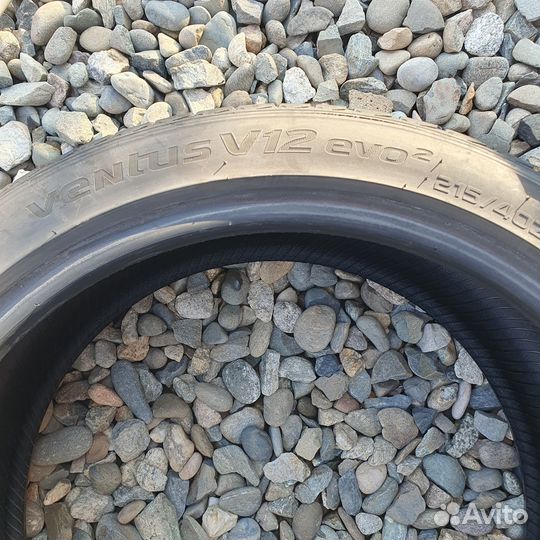 Hankook Ventus V12 Evo2 K120 215/40 R17 87Y