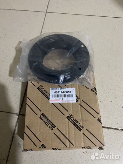 Опора стойки Тойота камри V70