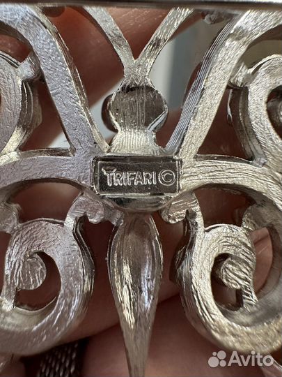 Винтажная брошь Бабочка Trifari