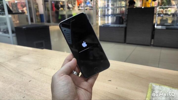 Смартфон Apple iPhone 6 16 гб RU, 1 SIM, серый