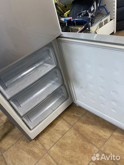 Холодильник Samsung RL40zgps