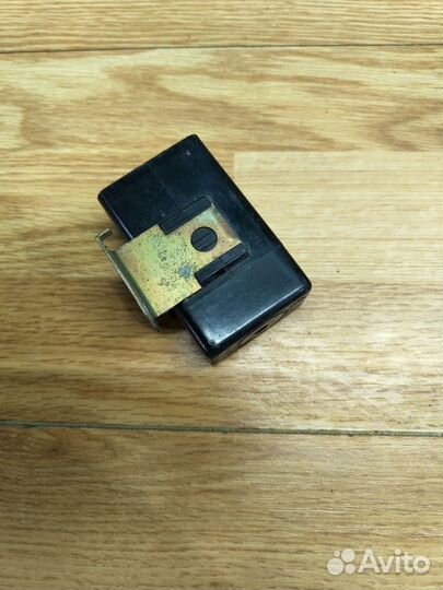 Блок управления центральным замком Nissan Primera