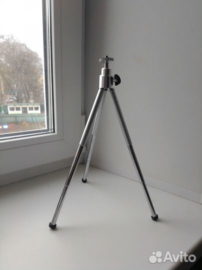 Портативный штатив для съемки