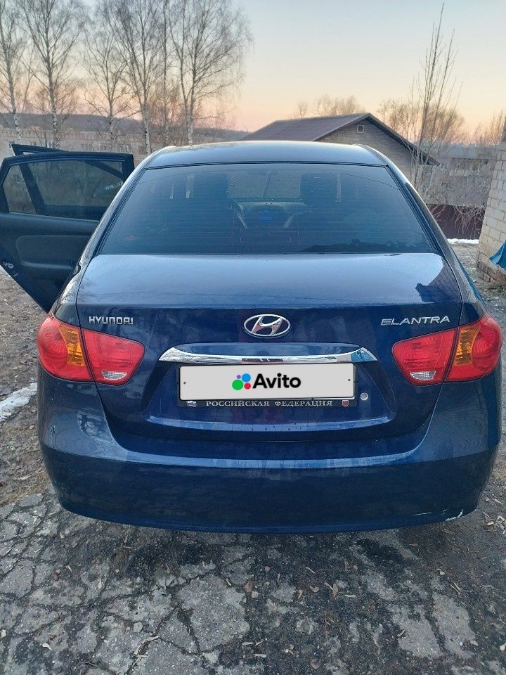 Hyundai Elantra: фото владельца