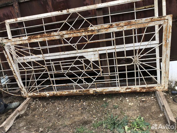 Железные двери