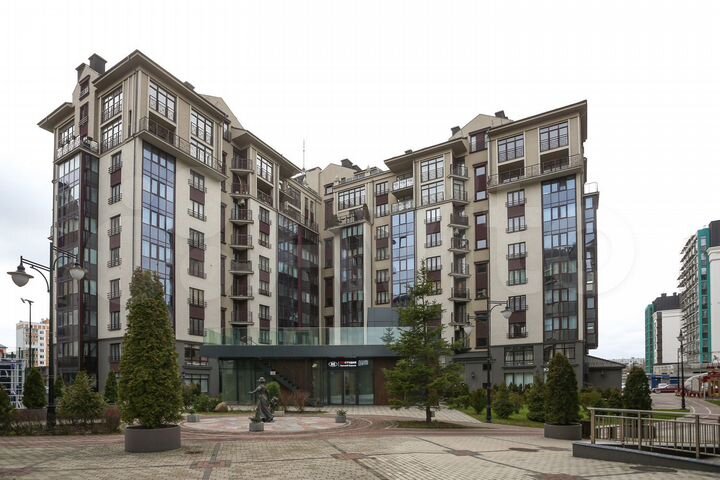 5-к. квартира, 142,3 м², 9/12 эт.