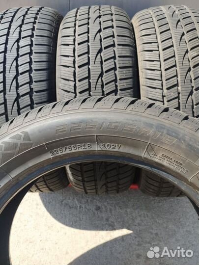 Windforce Snowblazer UHP 225/55 R18 102V