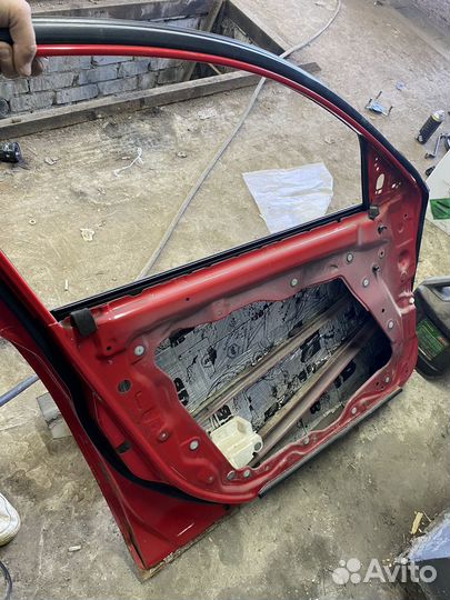 Дверь передняя левая Мазда 3 bk
