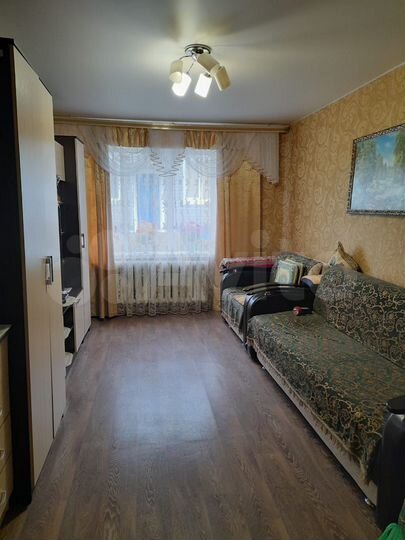 2-к. квартира, 49 м², 1/2 эт.