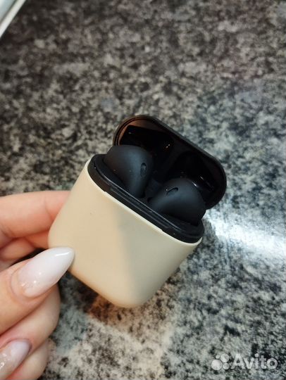 Без проводные наушники