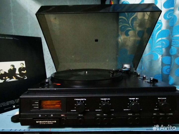 Электроника Д1-012 электрофон высшего класса