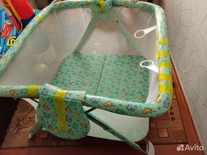 Манеж детский складной