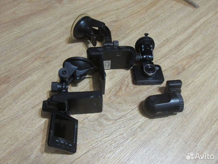 Видеорегистраторы 4шт