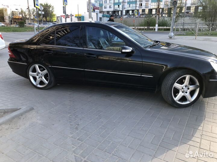 Mercedes-Benz C-класс 2.6 AT, 2005, 210 000 км