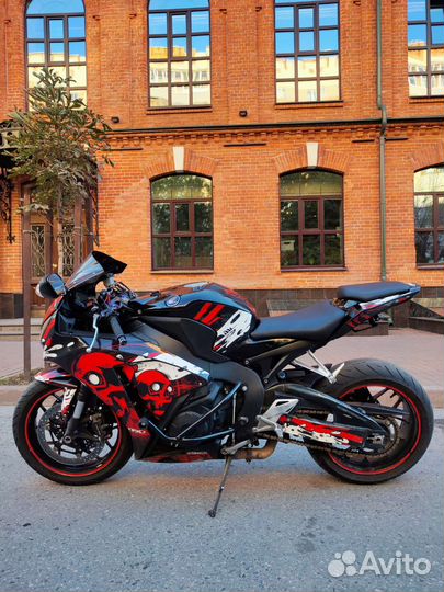 Honda cbr 1000rr