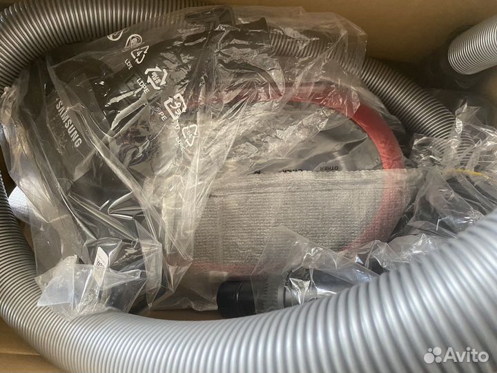 Пылесос samsung новый