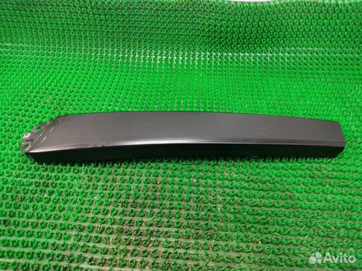 Накладка стойки кузова правая Audi A4 B5 ADR 1996