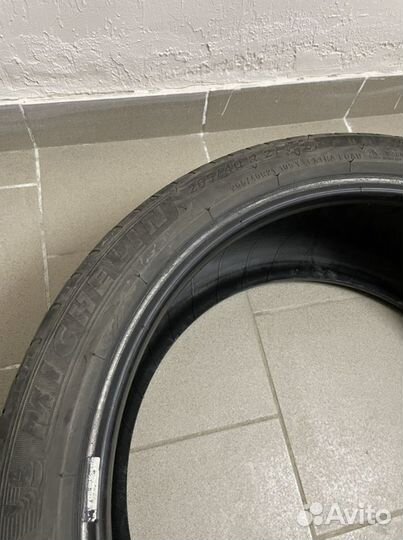 Michelin Pilot Sport 4 SUV 265/40 R21 и 295/35 R21 107Y