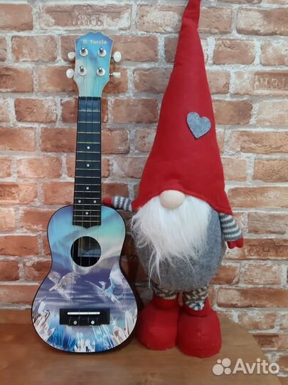 Укулеле сопрано с рисунком