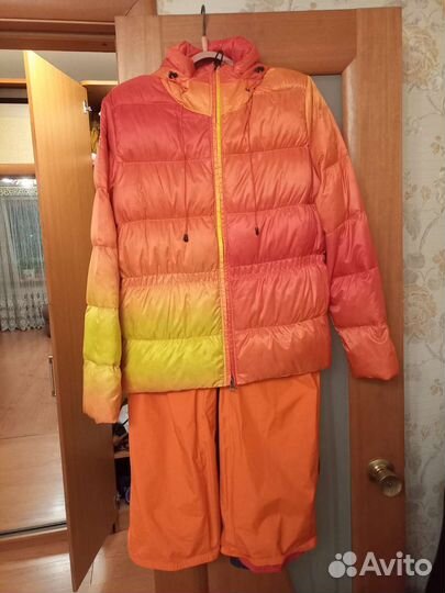 Спортивный костюм женский для сноуборда