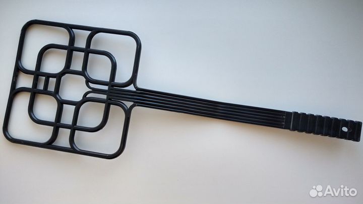 Пылевыбивалка для ковров